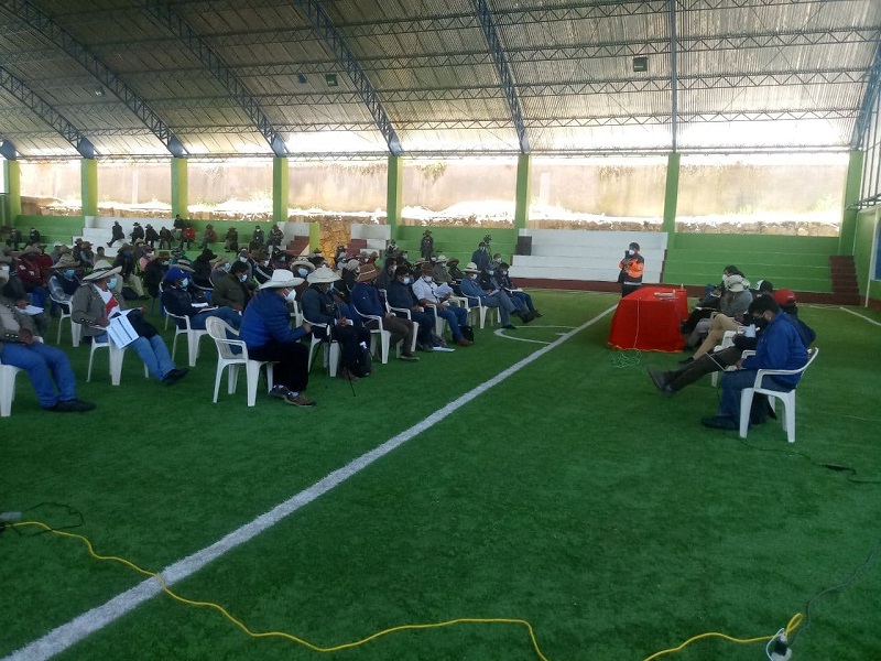 Diálogo. Continúan reuniones entre dirigentes de Chumbivilcas y funcionarios de HudBay